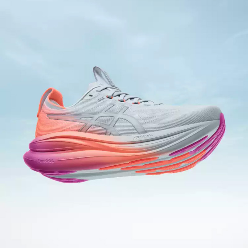 アシックス レディース NOVABLAST 5 ホワイト グ - Table Tennis Shoes Asics のレビューと価格